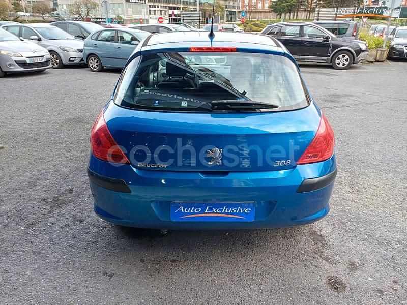 Usado Peugeot 308 90 CV (66 kW) 2009 Azul Berlina