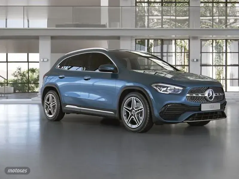 Usado Mercedes GLA250 217 CV (159 kW) 2022 Azul SUV