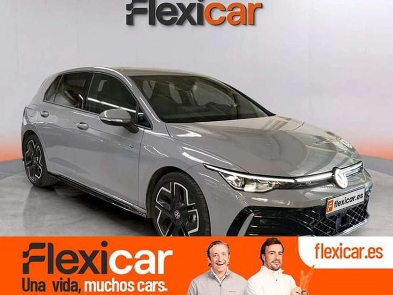 Gris Usado 2024 VW Golf VIII R-line Utilitario | 29.990 € (Precio justo) - Imagen 1/4