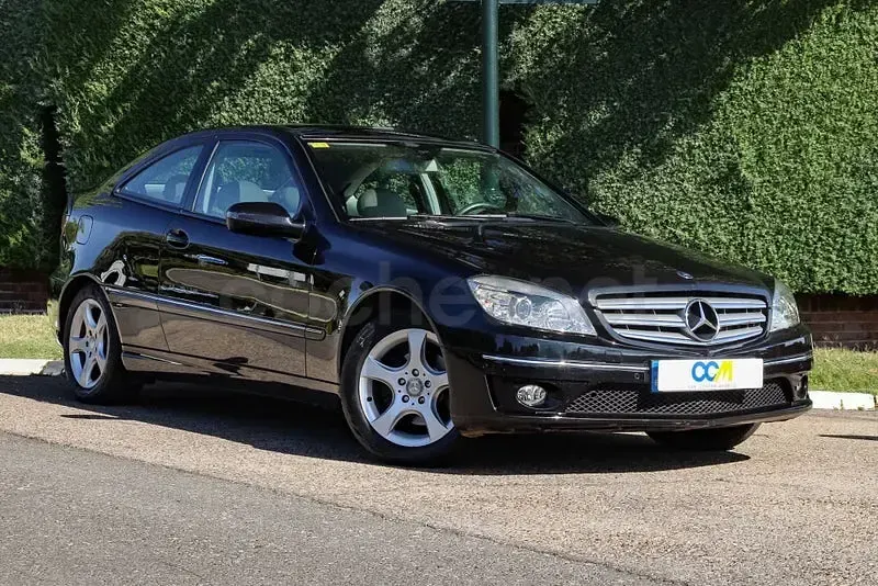 Usado Mercedes CLC220 150 CV (110 kW) 2009 Negro Coupe