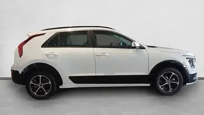 Nuevo Kia Niro 129 CV (94 kW) 2026 Blanco SUV