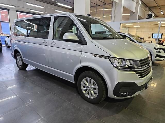Usado VW Caravelle 150 CV (110 kW) 2024 Gris Monovolumen