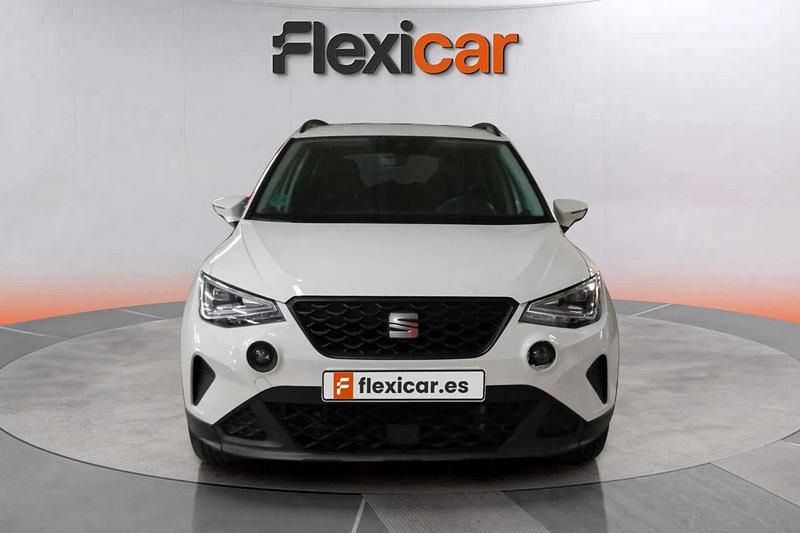 Usado Seat Arona Style 110 CV (80 kW) 2023 Blanco SUV