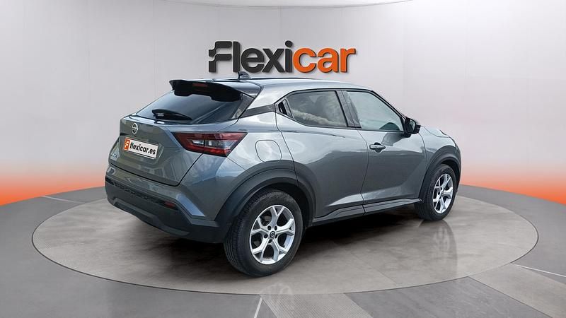 Usado Nissan Juke N-Connecta 114 CV (83 kW) 2021 Gris SUV