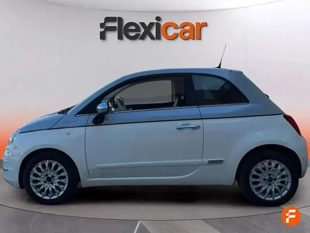 Usado Fiat 500 Dolcevita 71 CV (52 kW) 2021 Azul Berlina
