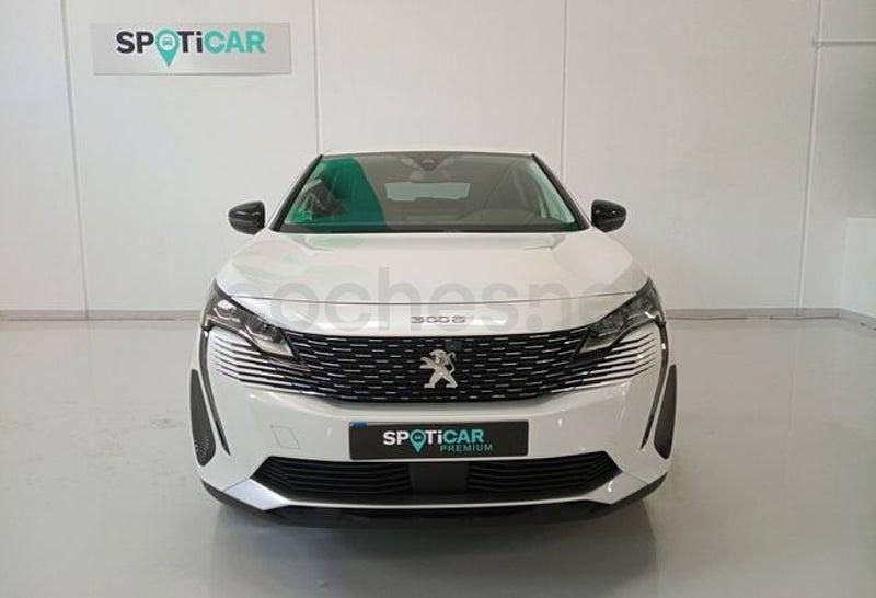 Usado Peugeot 3008 Allure 131 CV (96 kW) 2022 Blanco SUV