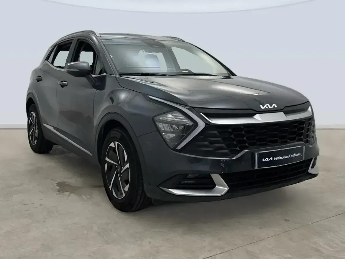 Usado Kia Sportage 150 CV (110 kW) 2024 Gris SUV