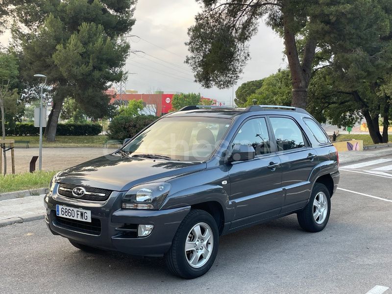 Gris / plata Usado 2007 Kia Sportage LX SUV | 7990 € (Precio justo) - Imagen 1/4