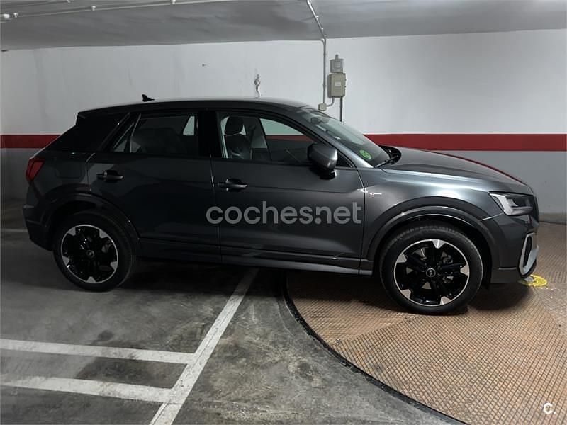 Gris / plata Usado 2024 Audi Q2 S-Line SUV | 27.500 € (Super precio) - Imagen 1/4