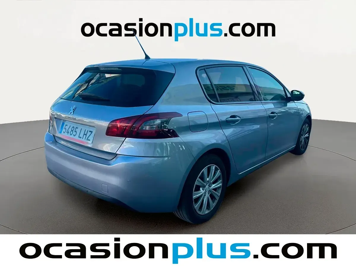 Usado Peugeot 308 Style 131 CV (96 kW) 2020 Gris Utilitario