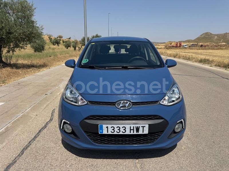 Usado Hyundai i10 66 CV (48 kW) 2014 Azul Utilitario