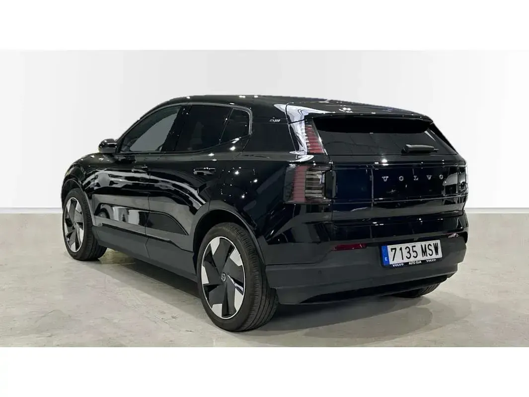 Usado Volvo EX30 Plus 200 kW (272 CV) 2024 Negro SUV