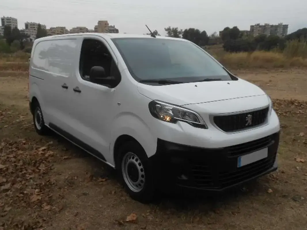 Usado Peugeot Expert Premium 95 CV (69 kW) 2018 Blanco Van