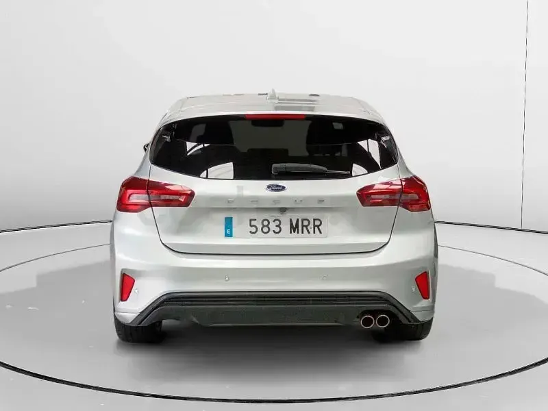 Usado Ford Focus ST-Line 155 CV (114 kW) 2024 Gris Berlina