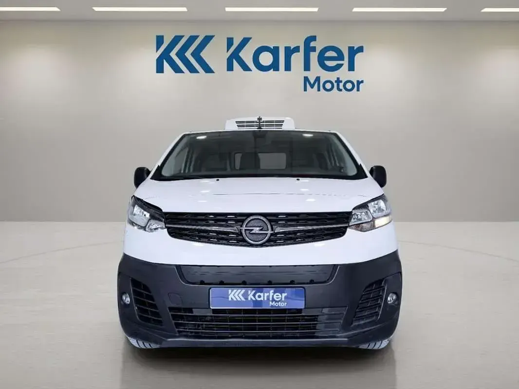 Usado Opel Vivaro-e Combi 100 kW (136 CV) 2021 Blanco Van