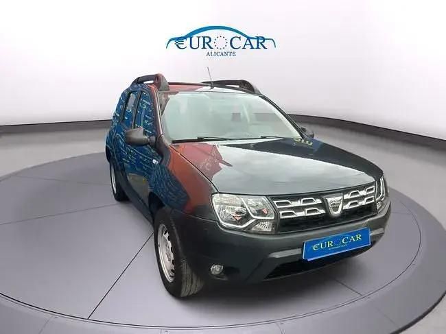 Begagnad Dacia Duster Ambiance 90 HK (66 kW) 2016 Grå SUV
