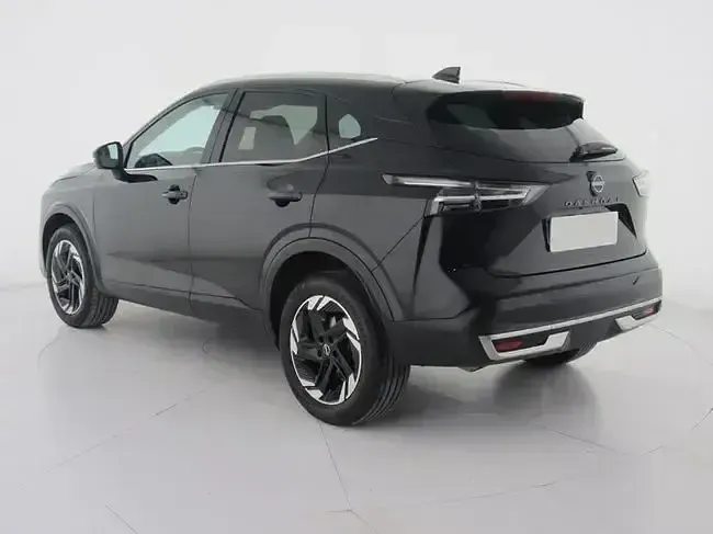 Usado Nissan Qashqai N-Connecta 160 CV (117 kW) 2024 Negro SUV