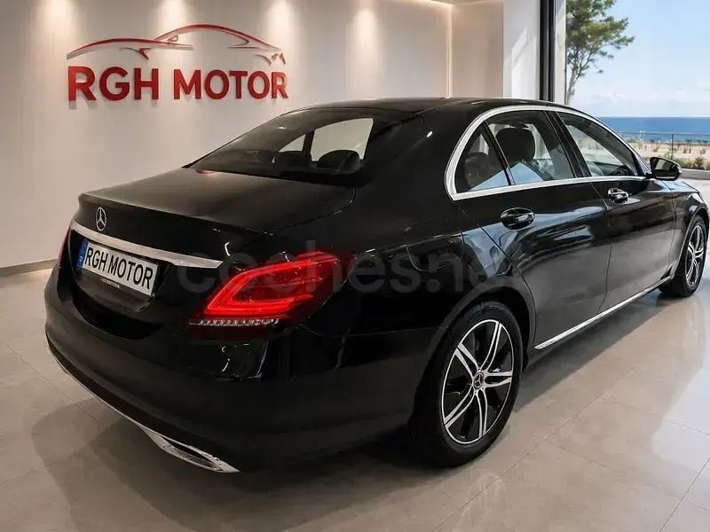 Usado Mercedes C200 204 CV (150 kW) 2021 Gris / plata Berlina