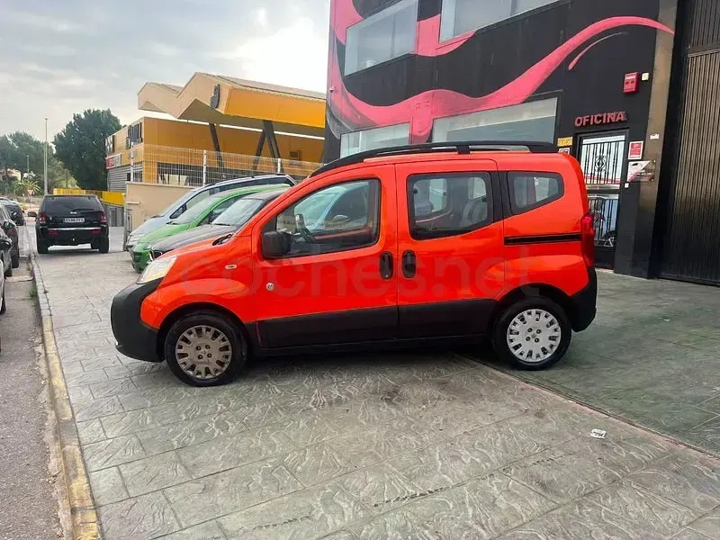 Usado Peugeot Bipper Outdoor 68 CV (50 kW) 2010 Rojo Monovolumen