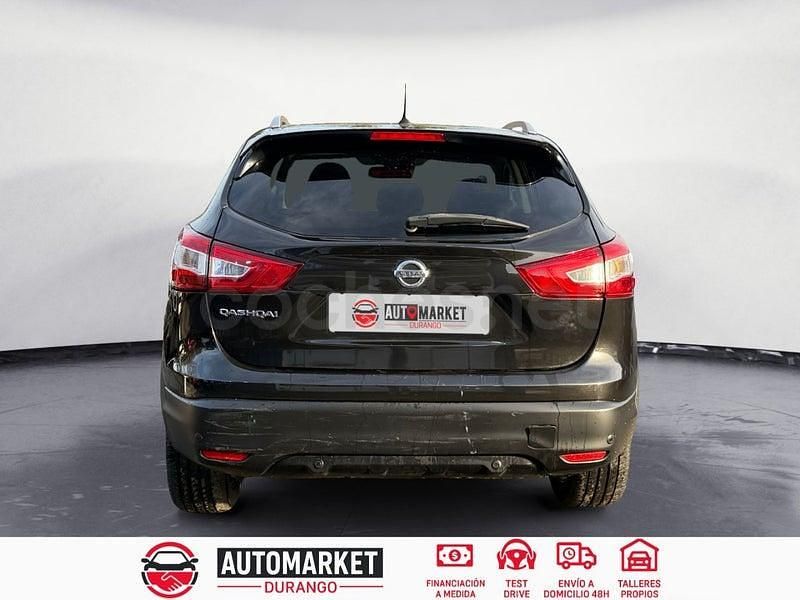 Usado Nissan Qashqai Tekna 130 CV (95 kW) 2015 Negro SUV