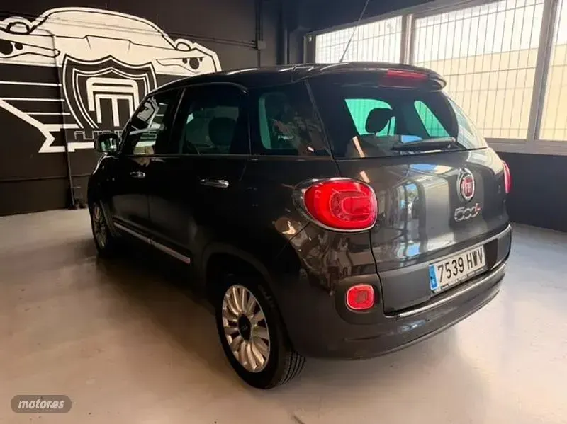 Usado Fiat 500L 105 CV (77 kW) 2014 Verde Monovolumen