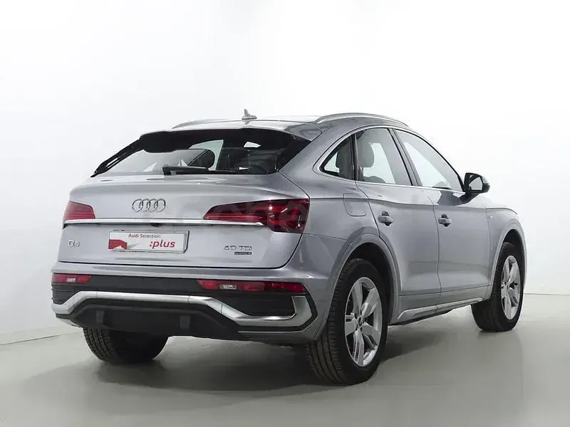 Usado Audi Q5 Sportback S-Line 204 CV (150 kW) 2021 Plateado SUV