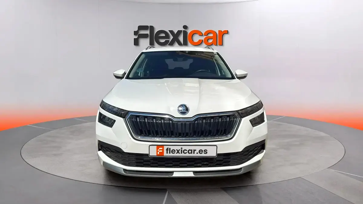 Usado Skoda Kamiq Style 116 CV (85 kW) 2024 Blanco SUV