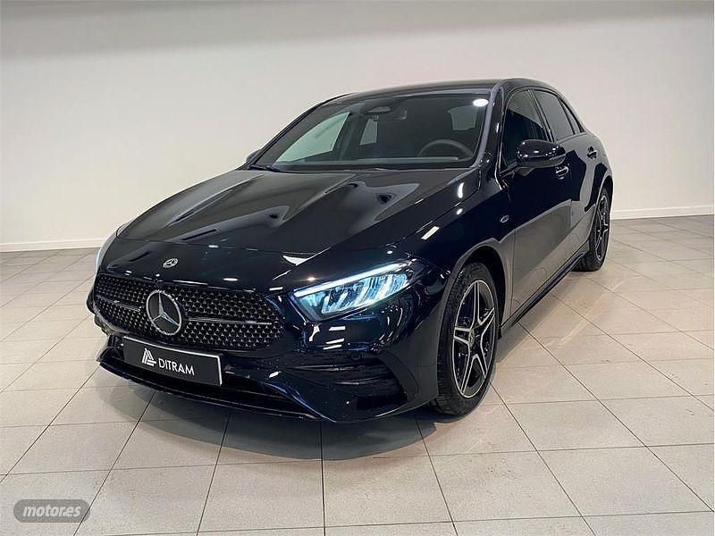 Negro Nuevo 2025 Mercedes A250 Berlina | 44.900 € (Caro) - Imagen 1/4