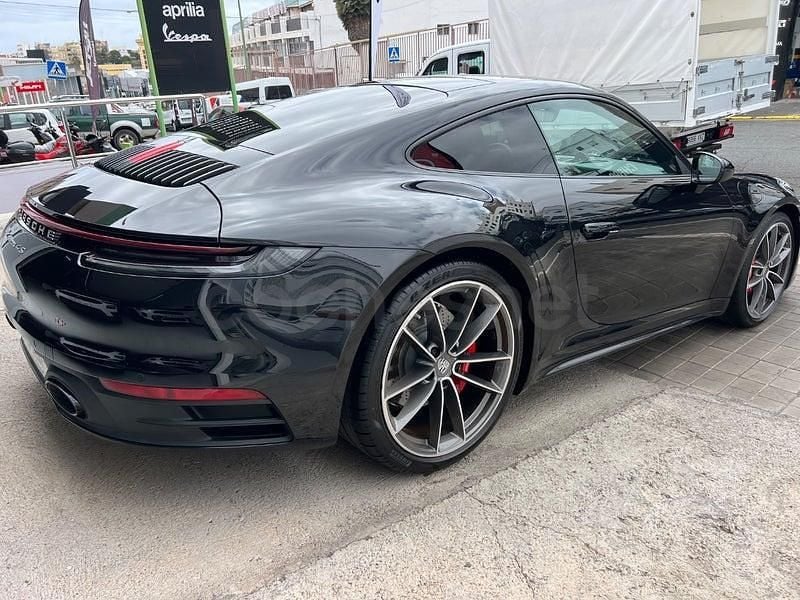 Usado Porsche 911 Carrera 4S 450 CV (330 kW) 2020 Negro Coupe