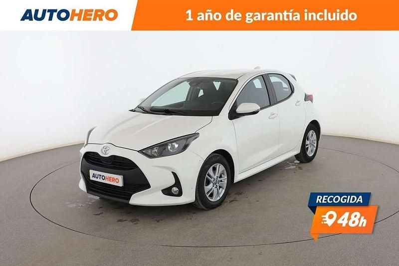 Blanco Usado 2021 Toyota Yaris Edition Berlina | 15.999 € (Buen precio) - Imagen 1/3