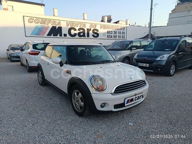 Blanco Usado 2007 Mini ONE Utilitario | 3999 € (Precio justo) - Imagen 1/4