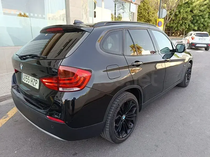 Usado BMW X1 204 CV (150 kW) 2012 Negro SUV