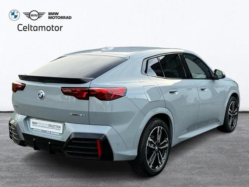 Käytetty BMW X2 Comfort Edition 150 HP (110 kW) 2025 Harmaa Katumaasturi