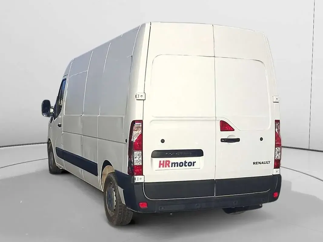 Usado Renault Master 135 CV (99 kW) 2022 Blanco Monovolumen