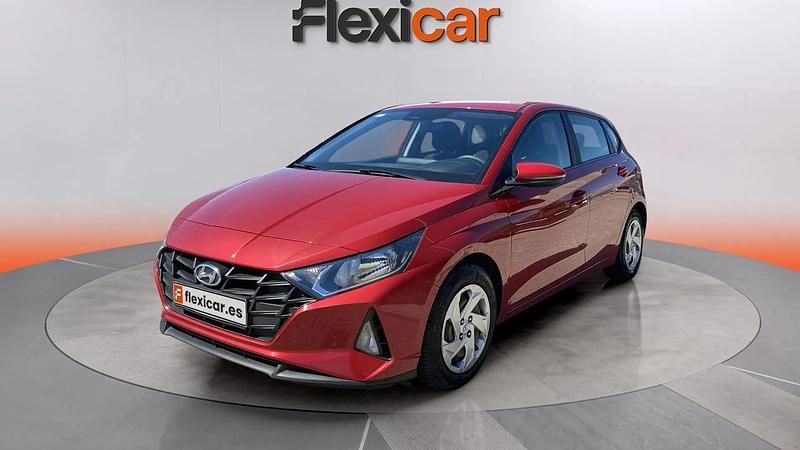 Usado Hyundai i20 84 CV (61 kW) 2022 Rojo Berlina