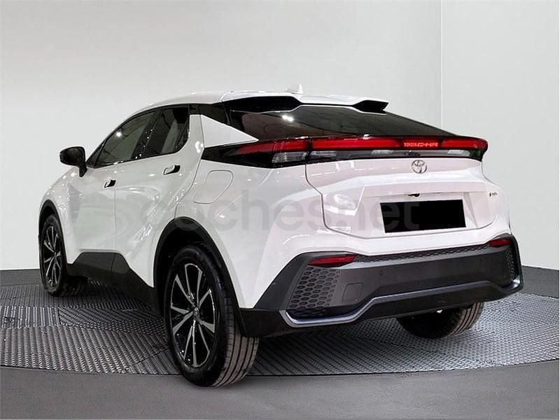Usado Toyota C-HR Advance 223 CV (164 kW) 2025 Blanco SUV