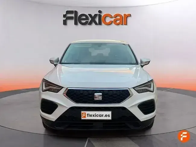 Begagnad Seat Ateca Reference 110 HK (80 kW) 2023 Vit SUV