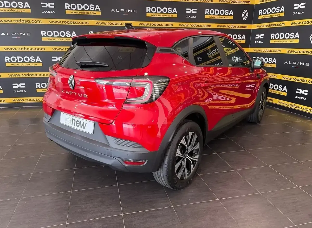 Nuevo Renault Captur 160 CV (117 kW) 2025 Rojo SUV