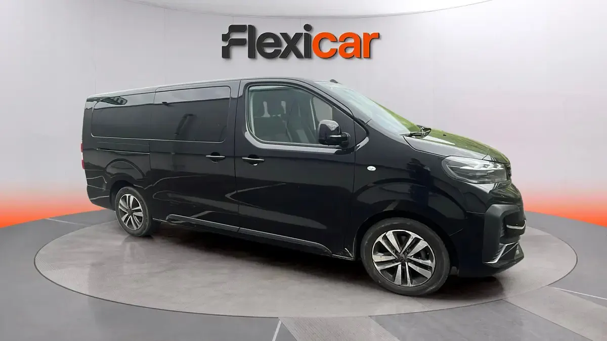 Używany Peugeot Traveller Business-Line 180 KM (132 kW) 2024 Czarny Minivan