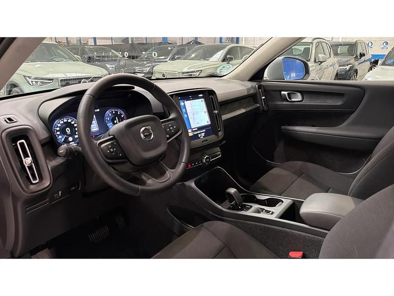 Begagnad Volvo XC40 129 HK (94 kW) 2024 Grå SUV