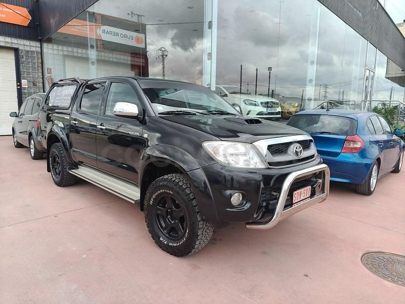 Usado Toyota HiLux 120 CV (88 kW) 2010 Negro Pickup/Camioneta