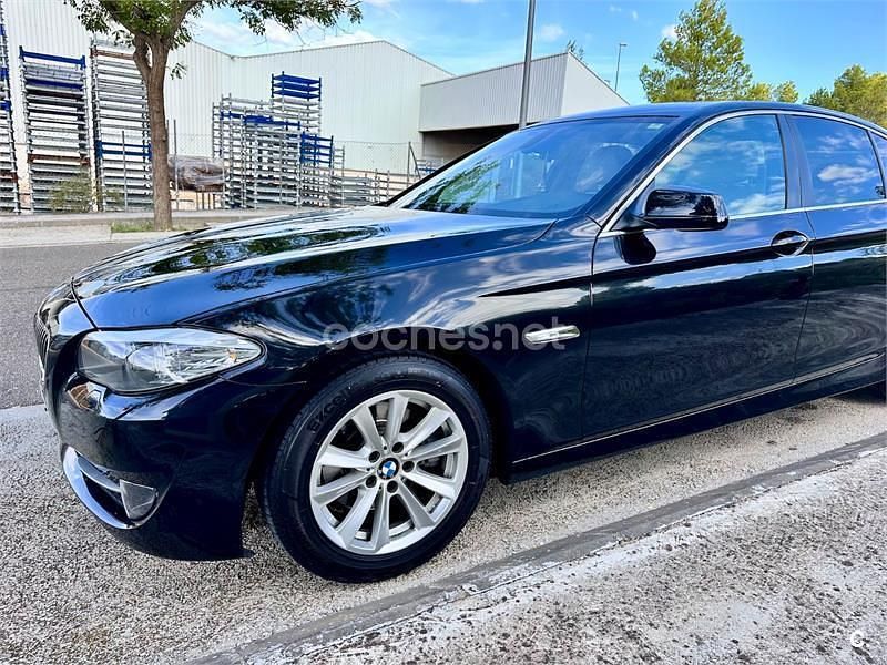 Usado BMW 520 177 CV (130 kW) 2011 Negro Berlina