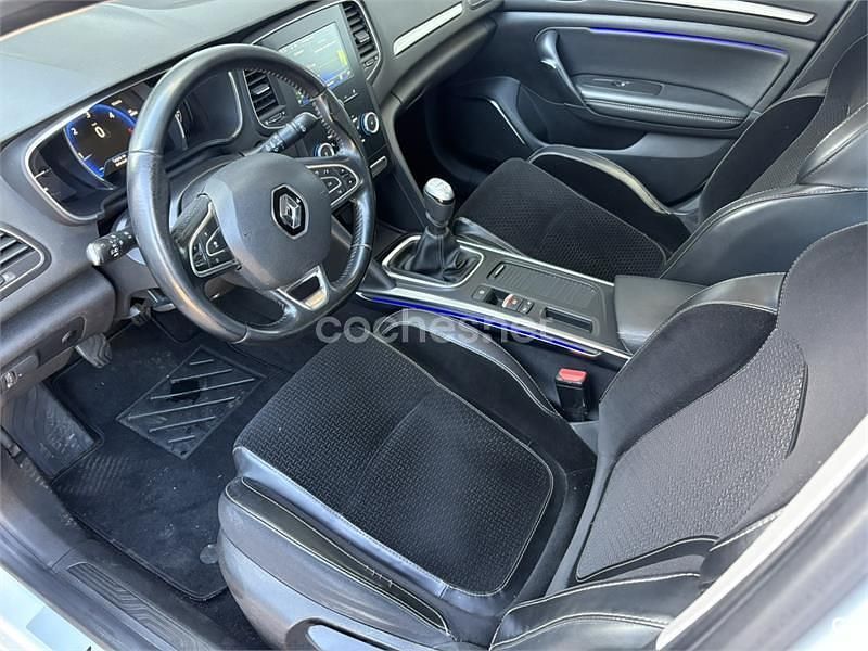 Blanco Usado 2017 Renault Mégane GT Line GT-Line Familiar | 12.900 € (Un poco caro) - Imagen 1/4