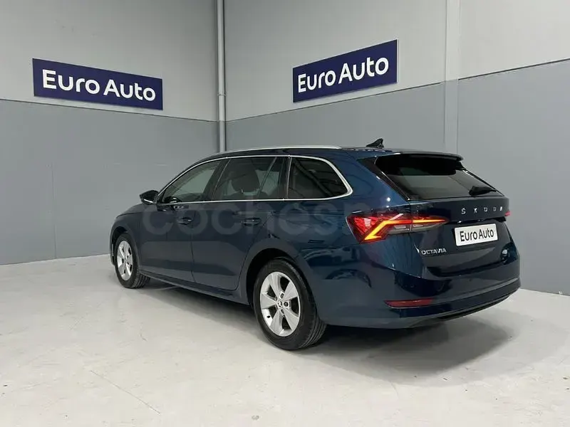 Occasion Skoda Octavia Ambition 150 PK (110 kW) 2022 Blauw Stationwagen