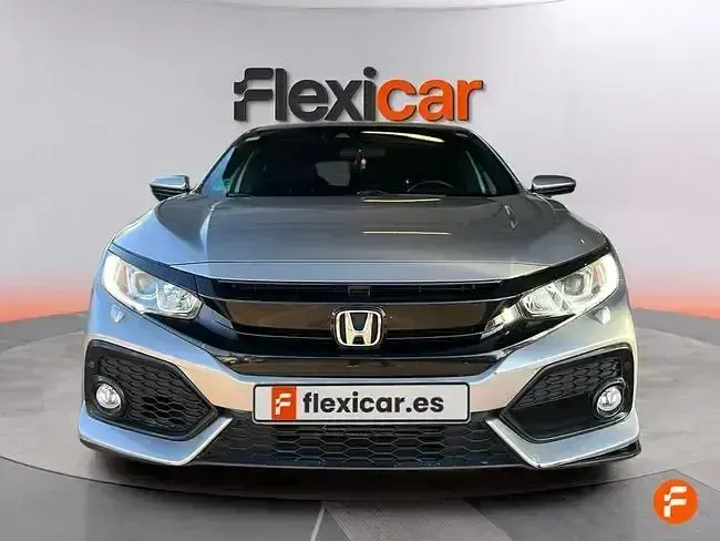 Usado Honda Civic Comfort 129 CV (94 kW) 2018 Gris