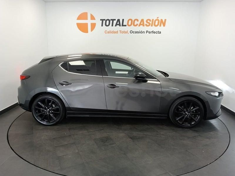 Usado Mazda 3 Homura-Line 122 CV (89 kW) 2022 Gris / plata Berlina
