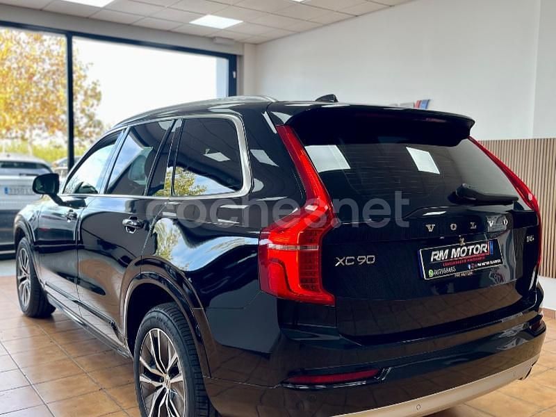 Usado Volvo XC90 Momentum 235 CV (172 kW) 2021 Negro SUV