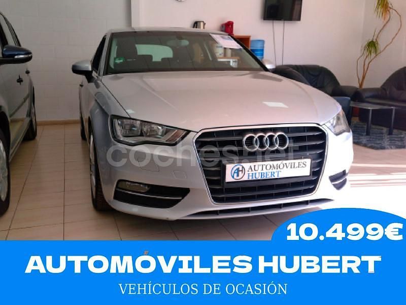 Gris / plata Usado 2013 Audi A3 Attraction Berlina | 10.499 € (Buen precio) - Imagen 1/4