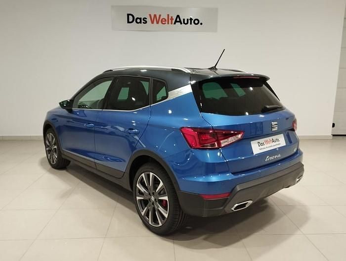 Verde Nuevo 2025 Seat Arona FR SUV | 23.000 € (Caro) - Imagen 1/4