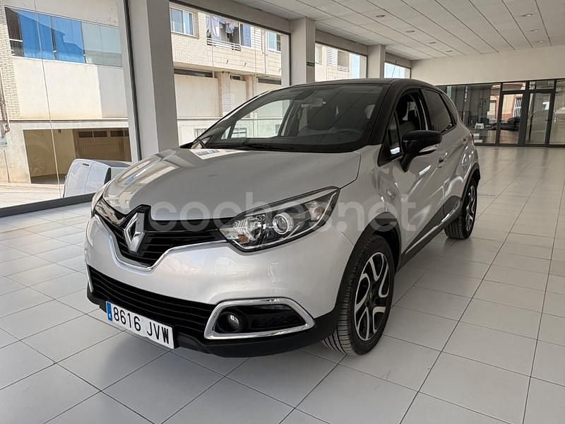 Gris / plata Usado 2016 Renault Captur Zen SUV | 12.300 € (Precio justo) - Imagen 1/4